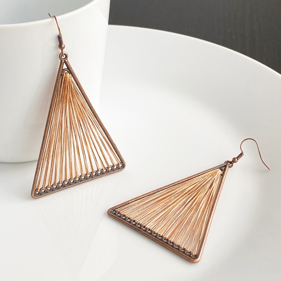 NEW "Giza" Triangle Earrings (Brown) - Picture 2 of 7